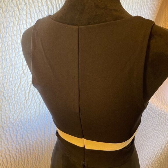 Express crop top (ID#38) - Picture 2 of 3